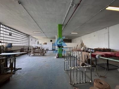 Miniatura de Nave industrial en venta con mucha luz natural en Erandio